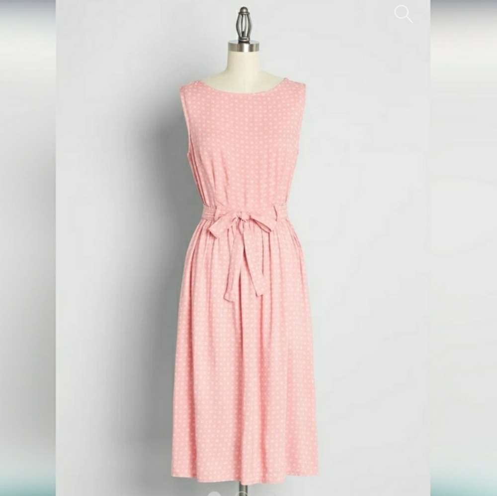 Sweetness of Simplicity Midi Pink Dress